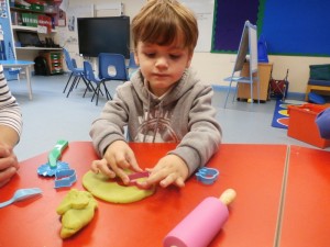 And in the class, some of our favourite activities to choose are playdough,